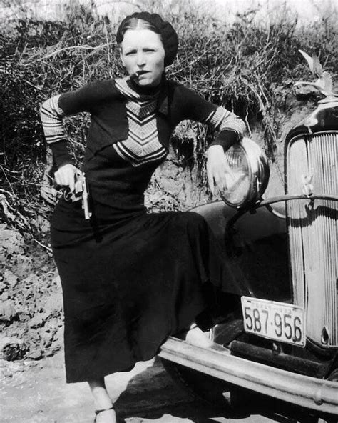 bonnie and clyde wikipedia|bonnie and clyde death photo.